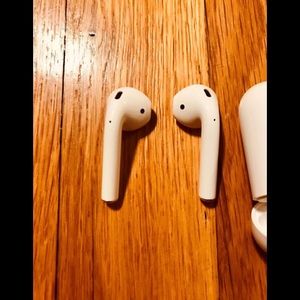 apple airpods